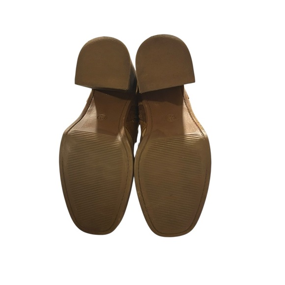 Vince Camuto Women's Reggie Tan Size 9.5 M Leather Ankle Boots  NWT - Picture 7 of 7